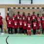 Neue Trainingsanzüge für die F-Jugend der Sportfreunde Miesenheim